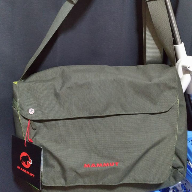 Mammut - ☆専用☆ メッセンジャーバッグ マムート MAMMUTの通販 Mammut - ☆専用☆ メッセンジャーバッグ マムート MAMMUTの通販