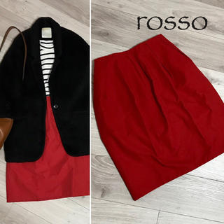 アーバンリサーチロッソ(URBAN RESEARCH ROSSO)のrossoロッソ✴︎赤いタックスカート♡(ひざ丈スカート)