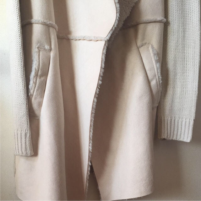H&M(エイチアンドエム)のムートン コート レディースのジャケット/アウター(ムートンコート)の商品写真
