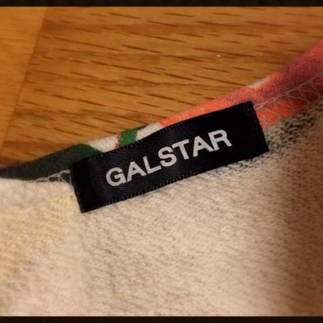 GALSTAR(ギャルスター)のGAL STAR 花柄ビスチェ レディースのトップス(ベアトップ/チューブトップ)の商品写真