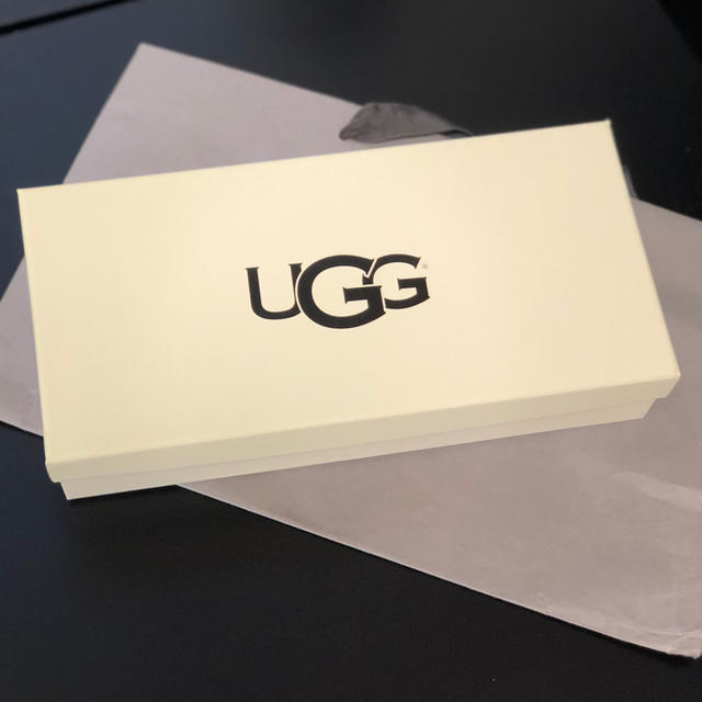 UGG(アグ)のUGG レディースのバッグ(ショップ袋)の商品写真