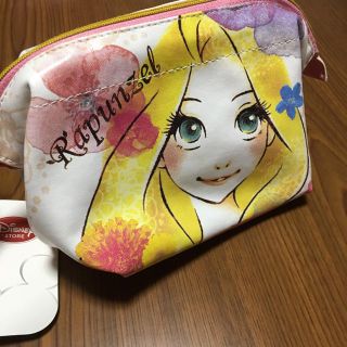 ラプンツェル(ラプンツェル)の●新品タグ付き●❁︎ディズニーストア限定ラプンツェルポーチ❁︎(ポーチ)