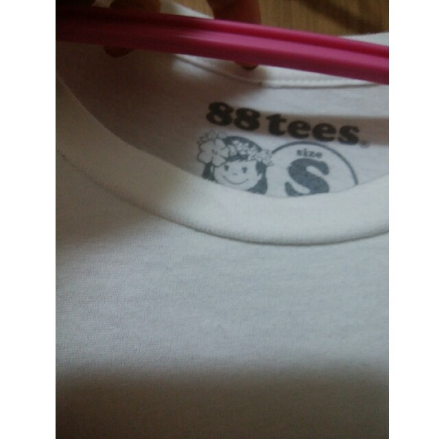 88TEES(エイティーエイティーズ)の88tees Tｼｬﾂ　ショップ袋つき レディースのトップス(Tシャツ(半袖/袖なし))の商品写真