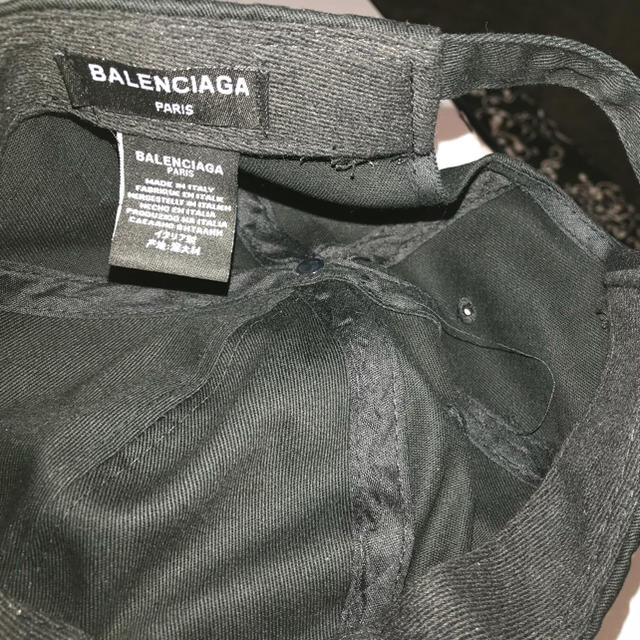 Balenciaga(バレンシアガ)のバレンシアガキャップ黒 レディースの帽子(キャップ)の商品写真