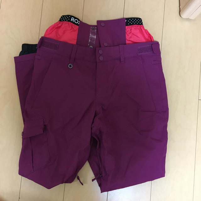 Roxy(ロキシー)のスノボウェア パンツ ロキシー ROXY ウェア スポーツ/アウトドアのスノーボード(ウエア/装備)の商品写真