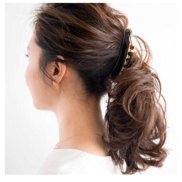 新品！ネイビー♡フランスラックス キャスケード♡ レディースのヘアアクセサリー(バレッタ/ヘアクリップ)の商品写真