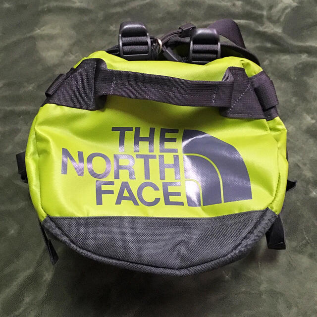 THE NORTH FACE(ザノースフェイス)のTHE NORTH FACE「BC DUFFEL XS」 品番NM08824 レディースのバッグ(リュック/バックパック)の商品写真