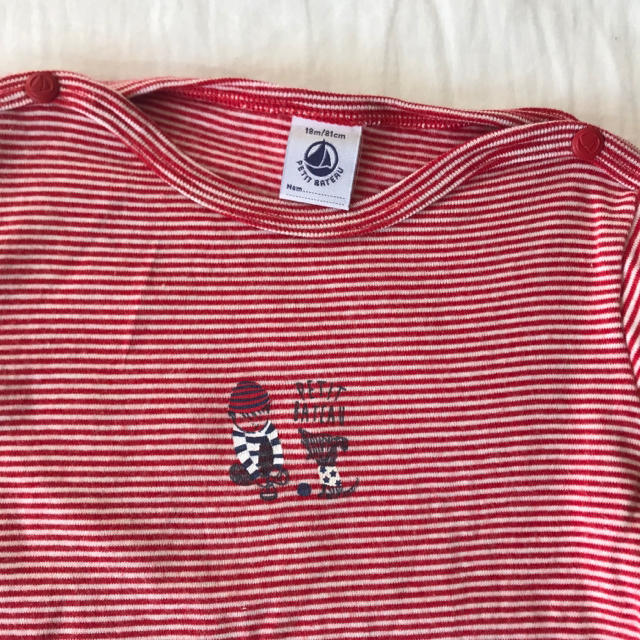 PETIT BATEAU(プチバトー)のお値下げ プチバトー カットソー 80 18m キッズ/ベビー/マタニティのベビー服(~85cm)(シャツ/カットソー)の商品写真