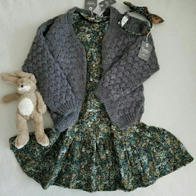 Caramel baby&child (キャラメルベビー&チャイルド)の4Y＊tocoto vintage グレー カーディガン キッズ/ベビー/マタニティのキッズ服女の子用(90cm~)(カーディガン)の商品写真