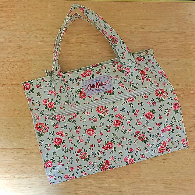 Cath Kidston(キャスキッドソン)のCath Kidston 花柄 ハンドバック レディースのバッグ(ハンドバッグ)の商品写真