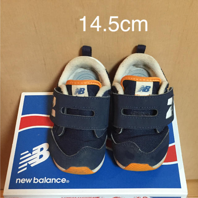 New Balance(ニューバランス)のyukko様専用★ニューバランス＊14.5cm＊ネイビー×オレンジ キッズ/ベビー/マタニティのベビー靴/シューズ(~14cm)(スニーカー)の商品写真