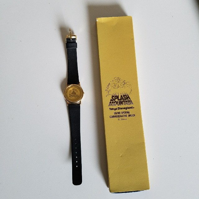 アッキーrm様専用　TDL 5周年記念　腕時計 (1988年) メンズの時計(腕時計(アナログ))の商品写真