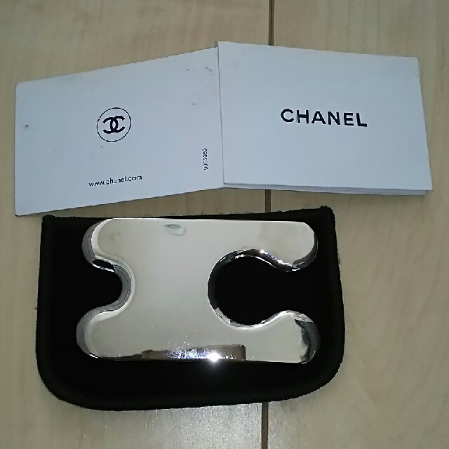 CHANEL(シャネル)の大幅値下げ！ シャネル マッサージツール カッサ コスメ/美容のスキンケア/基礎化粧品(フェイスローラー/小物)の商品写真