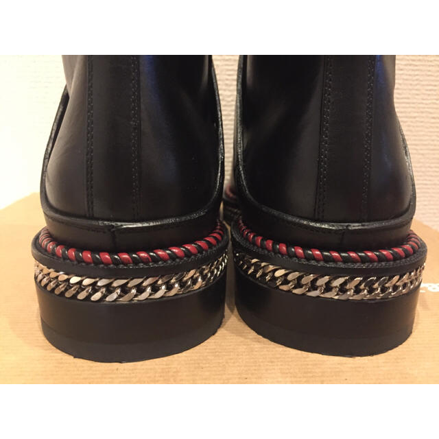 Christian Louboutin(クリスチャンルブタン)の※なっちゃん様専用 超美品！クリスチャンルブタン ショートブーツ 38 レディースの靴/シューズ(ブーツ)の商品写真