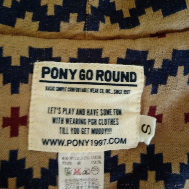 PONY GO ROUND(ポニーゴーラウンド)のポニーゴーラウンドPONYGOROUND★モコモコマントＳ キッズ/ベビー/マタニティのキッズ/ベビー/マタニティ その他(その他)の商品写真