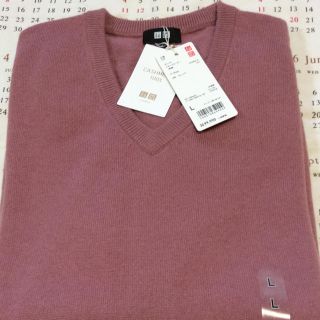 ユニクロ(UNIQLO)のユニクロ カシミヤ セーター メンズ 新品(ニット/セーター)