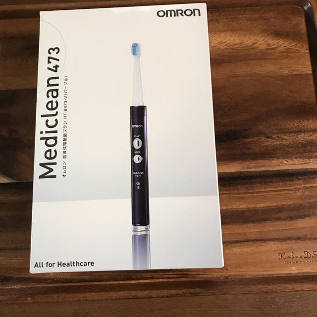 OMRON(オムロン)のxyz様専用オムロン 音波式電動歯ブラシ 中古美品 スマホ/家電/カメラの美容/健康(電動歯ブラシ)の商品写真