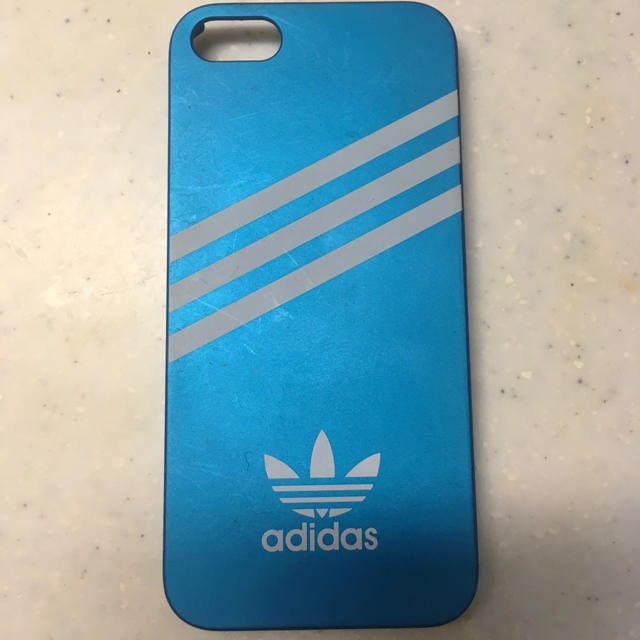 adidas(アディダス)のiphone SE ケース スマホ/家電/カメラのスマホアクセサリー(iPhoneケース)の商品写真