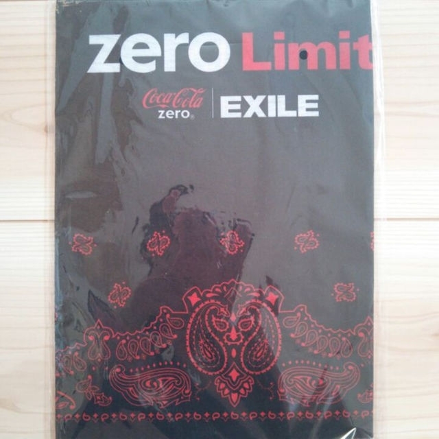 zero Limit バンダナ エンタメ/ホビーのタレントグッズ(ミュージシャン)の商品写真