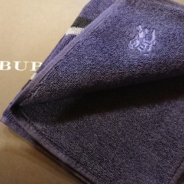 BURBERRY(バーバリー)のつっきー様専用【新品】バーバリー タオルハンカチ メンズのファッション小物(ハンカチ/ポケットチーフ)の商品写真