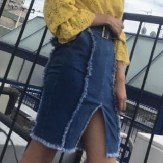 スワンキス(Swankiss)のLastVirgin / denim highslit タイトS/K(ひざ丈スカート)