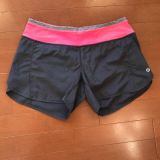 ルルレモン(lululemon)のRun Times Short わんにやん様専用(ショートパンツ)