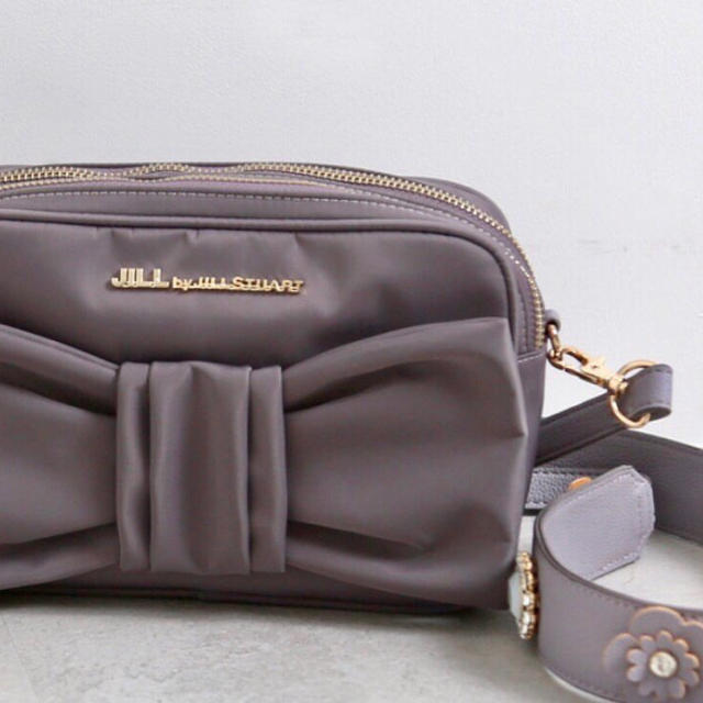 JILL by JILLSTUART(ジルバイジルスチュアート)の❤️タイムセール❤️ショルダー❤️ レディースのバッグ(ショルダーバッグ)の商品写真