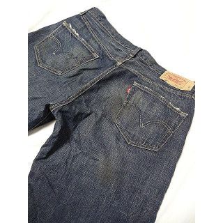 リーバイス(Levi's)のキク0427様専用★リーバイス☆501☆濃紺ダメージ加工デニム☆36☆(デニム/ジーンズ)