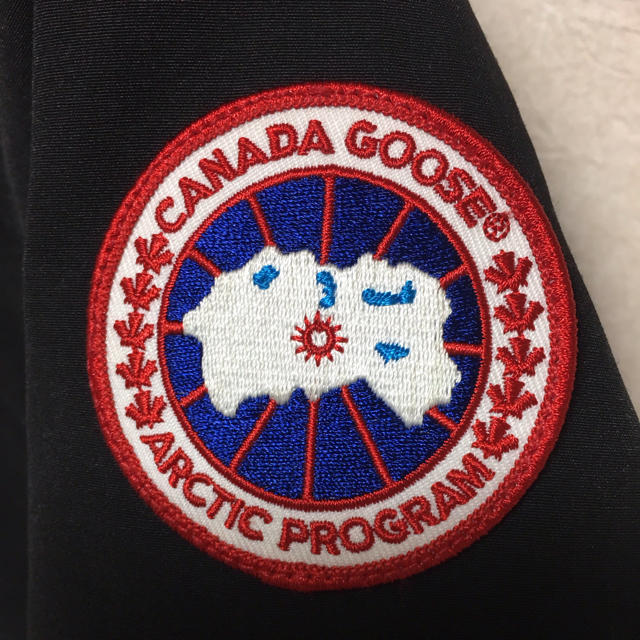 CANADA GOOSE(カナダグース)のカナダグース ジャスパー ネイビー S/P 国内正規品 メンズのジャケット/アウター(ダウンジャケット)の商品写真