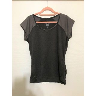 ナイキ(NIKE)の美品　NIKE　DRIｰFIT　Tシャツ(ウェア)