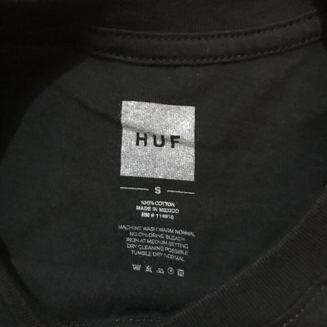 HUF(ハフ)の早い者勝ち！送料込み☆新品 HUF ハフ ロンT Sサイズ 黒白 チェッカー柄 メンズのトップス(Tシャツ/カットソー(七分/長袖))の商品写真