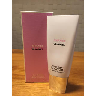 CHANEL  チャンス シマリングボディローション