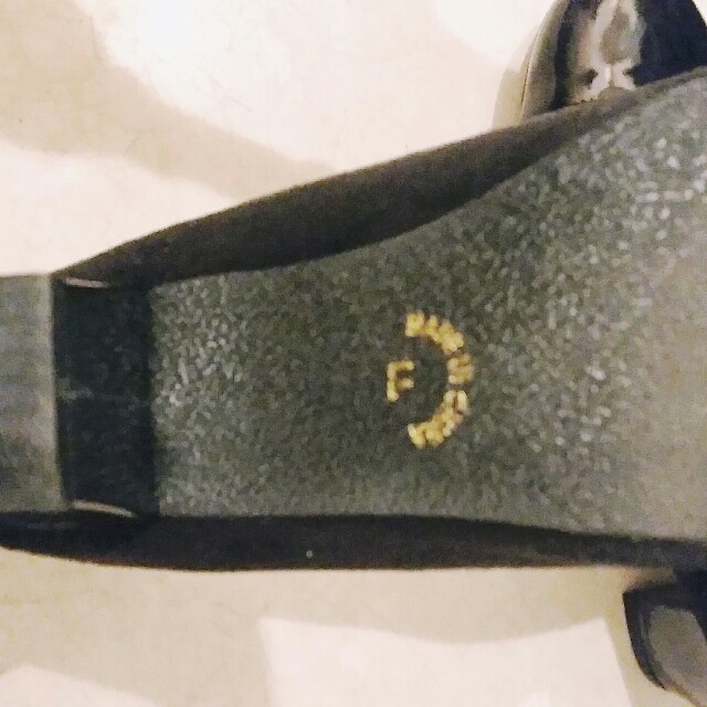 dholic(ディーホリック)の黒　パンプス レディースの靴/シューズ(ハイヒール/パンプス)の商品写真