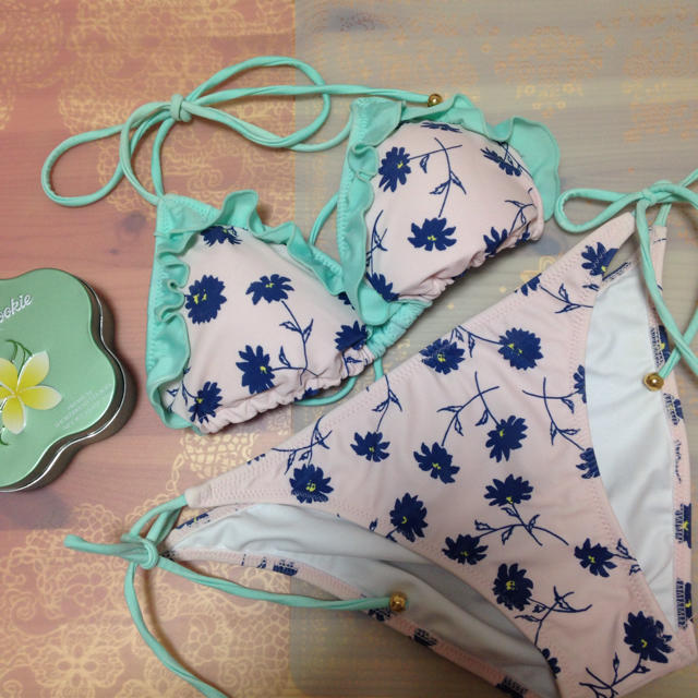 MERCURYDUO(マーキュリーデュオ)の花柄水着 レディースの水着/浴衣(水着)の商品写真