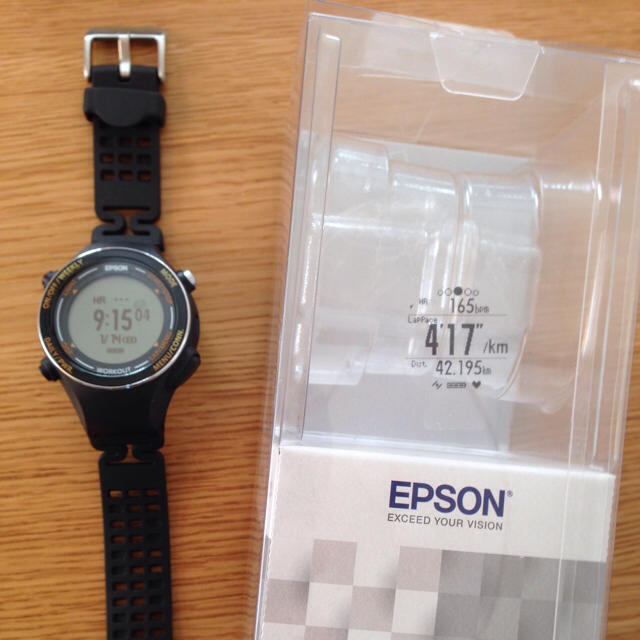 EPSON(エプソン)のEpson Wristable GPS 心拍計付 Running Watch スポーツ/アウトドアのランニング(その他)の商品写真