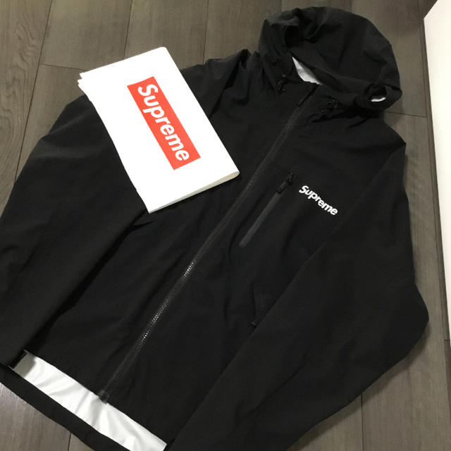 Supreme(シュプリーム)の定価54000円 希少 taped seam jacket メンズのジャケット/アウター(マウンテンパーカー)の商品写真