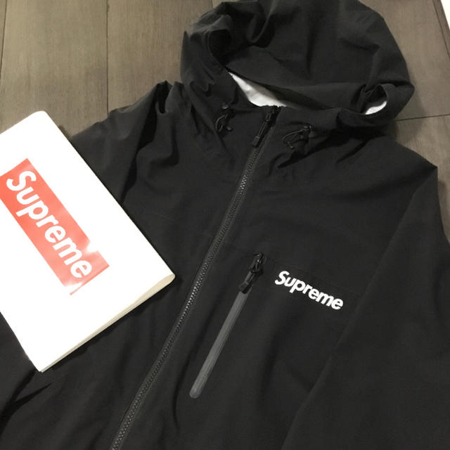 Supreme(シュプリーム)の定価54000円 希少 taped seam jacket メンズのジャケット/アウター(マウンテンパーカー)の商品写真