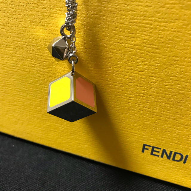 FENDI - 期間限定セール フェンディ スタッズシリーズ ネックレスの通販 by KS boutique｜フェンディならラクマ