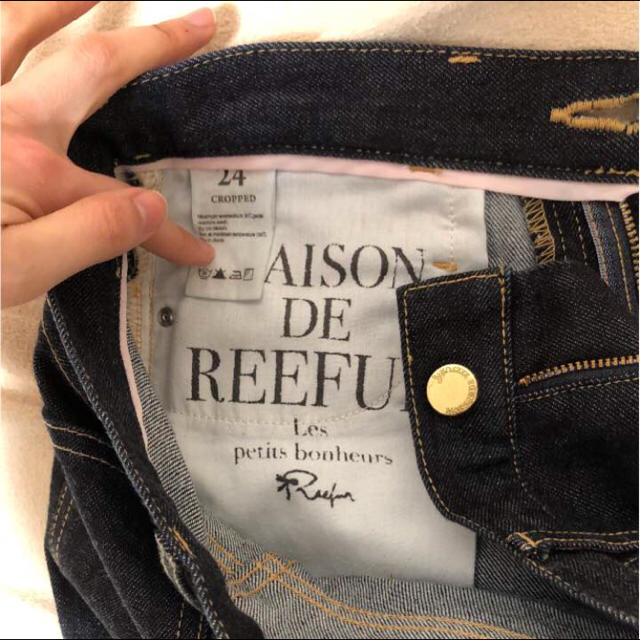 Maison de Reefur(メゾンドリーファー)のメゾンドリーファー クロップドデニムパンツ 24 レディースのパンツ(クロップドパンツ)の商品写真