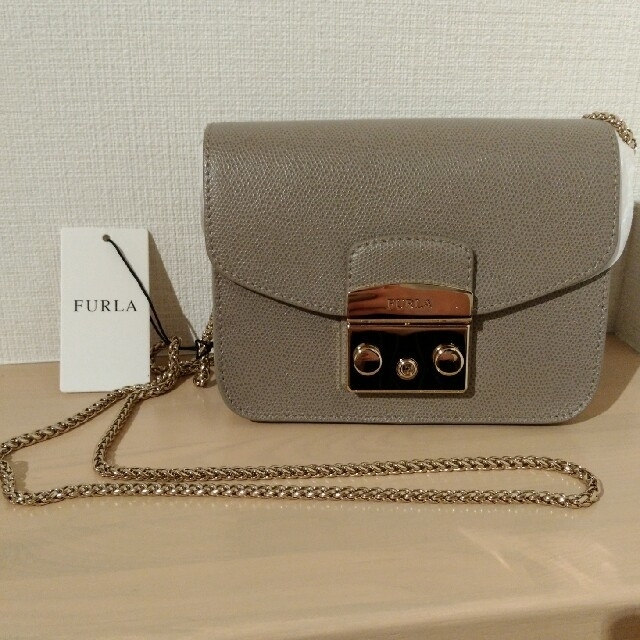 Furla(フルラ)のFURLA　メトロポリス　ミニショルダー　サッビア　新品 レディースのバッグ(ショルダーバッグ)の商品写真