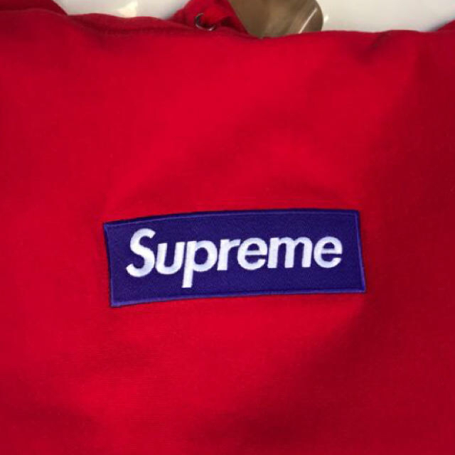 赤 M supreme box logo hoodedのサムネイル