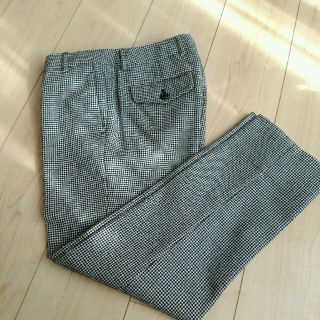 ユナイテッドアローズ(UNITED ARROWS)の【超美品】UNITED ARROWS　アローズ　パンツ(クロップドパンツ)