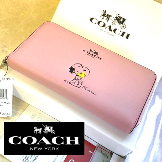 COACH(コーチ)のSALE coach 長財布 スヌーピー ピンク コーチ 新品 アウトレット レディースのファッション小物(財布)の商品写真