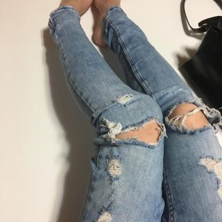 ザラ(ZARA)のZARA♡ザラ♡クラッシュデニム♡36サイズ(デニム/ジーンズ)