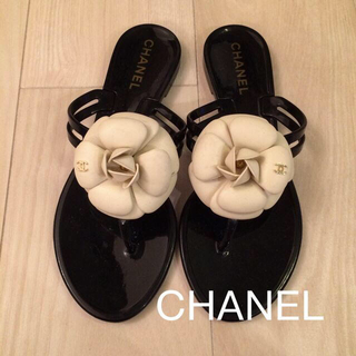 シャネル(CHANEL)のCHANELカメリアサンダル(サンダル)