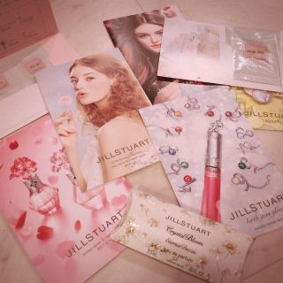 ジルスチュアート(JILLSTUART)のジルスチュアート新品未使用(リップグロス)