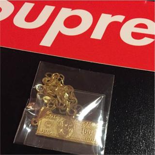 シュプリーム(Supreme)のSupreme 100 Dollar Bill Gold Pendant(ネックレス)