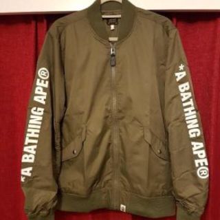 アベイシングエイプ(A BATHING APE)の【最終値下げ】A BATHING APE ボンバージャケット Lサイズ(パーカー)