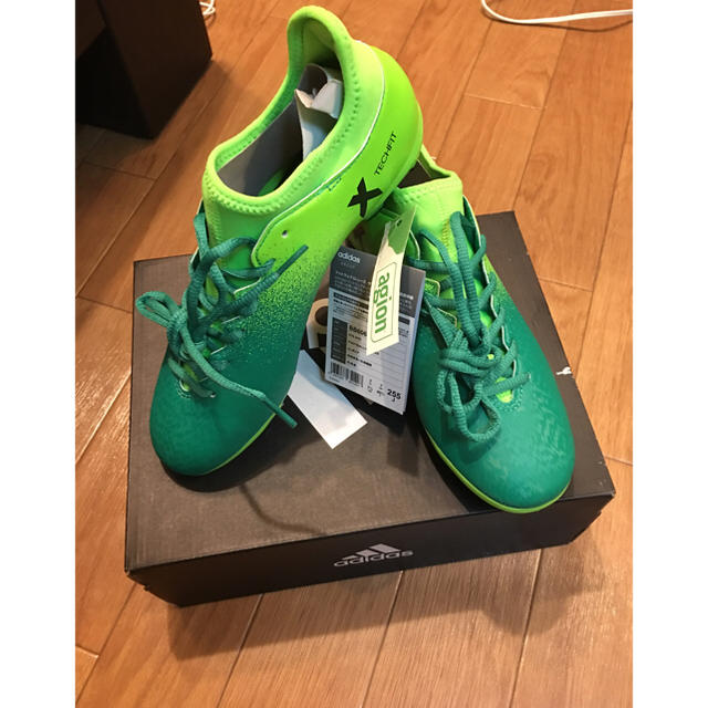 adidas(アディダス)のエックス 16.3 HGアディダスサッカースパイク新品 25.5センチ チケットのスポーツ(サッカー)の商品写真