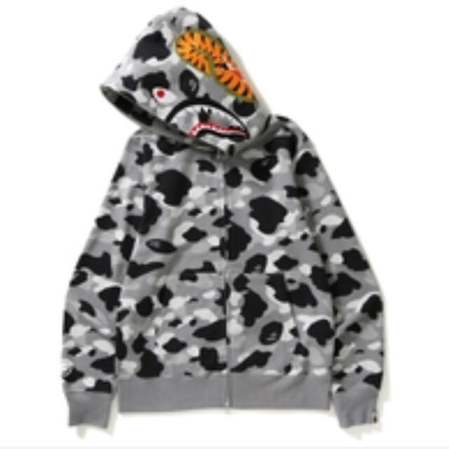 A BATHING APE(アベイシングエイプ)のエイプ 1STCAMO GRAY SHARK FULL ZIP HOODIE L メンズのトップス(パーカー)の商品写真